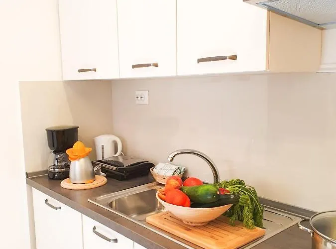 Colosseum View Апартаменты